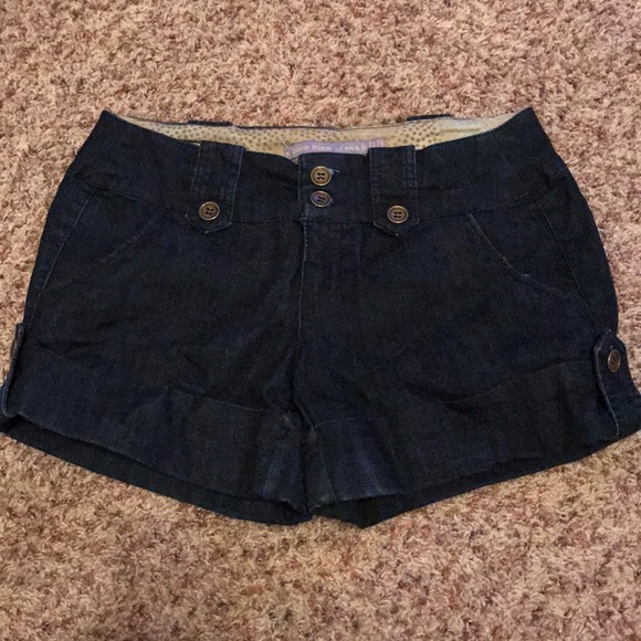 Super cute shorts - Picture 1 of 5